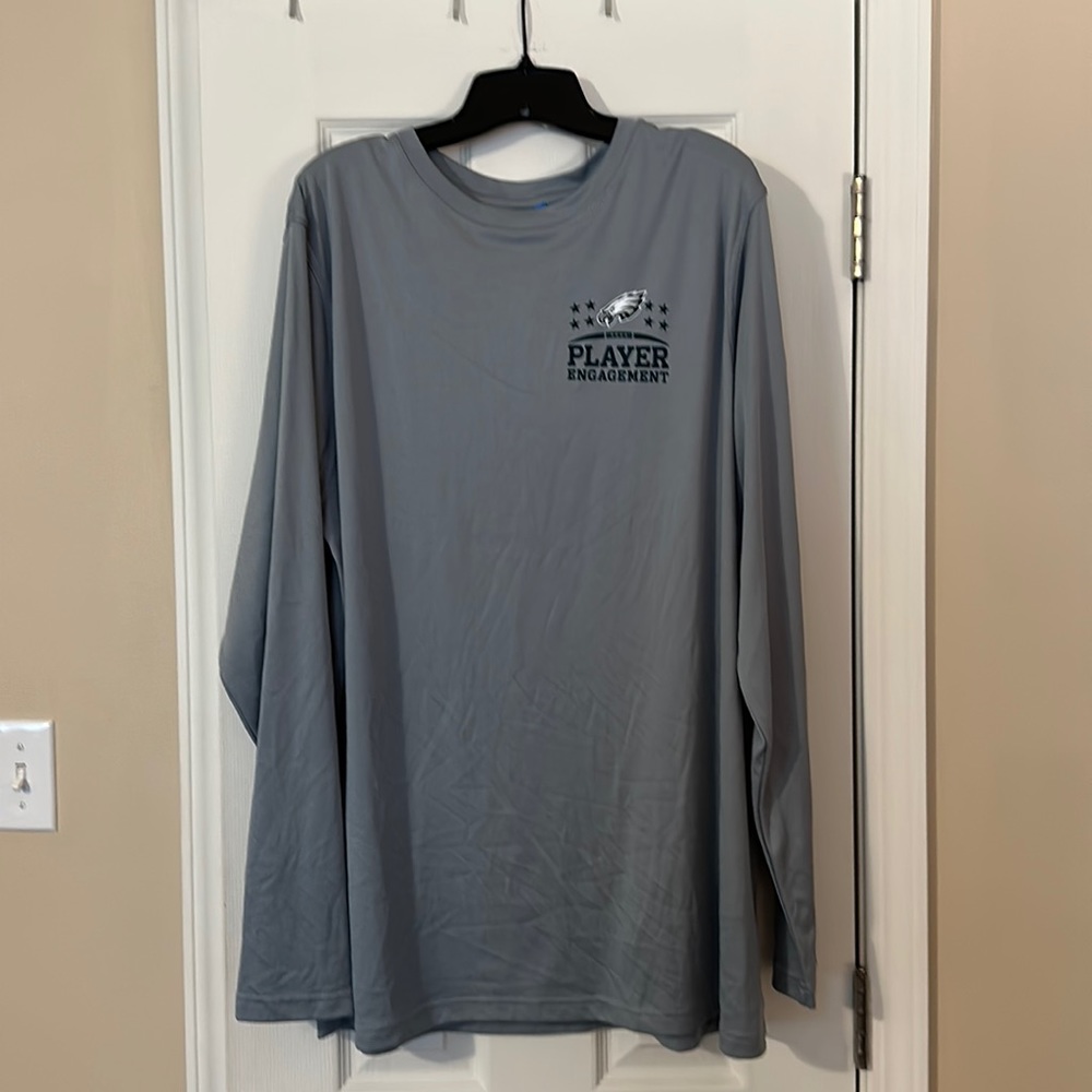 Philadelphia Eagles Longsleeve shot